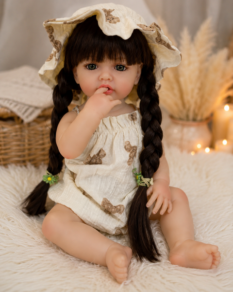 Игровая кукла в стиле Reborn Baby Doll Elise 55 см &ndash; виниловая с одеждой и аксессуарами; подходит для купания (RB078) RB078 фото