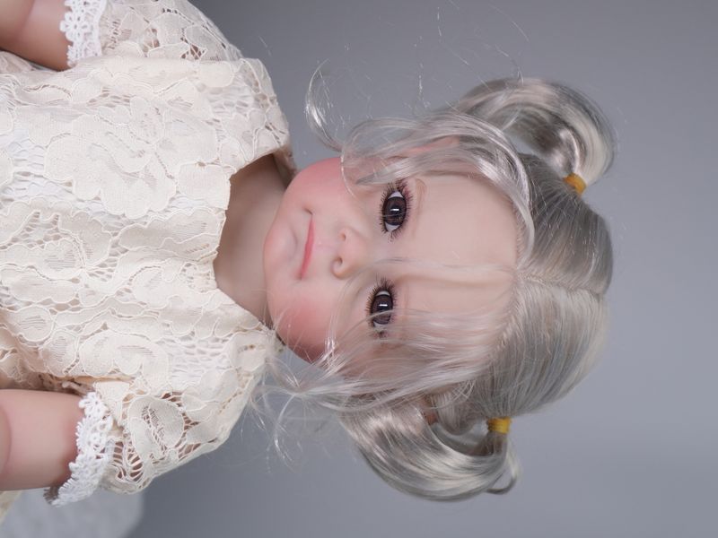 Ігрова лялька у стилі Reborn Baby Doll Maggi 55 см з силікон-вініловим тілом, одягом, підходить для купання (RB003) RB003 фото