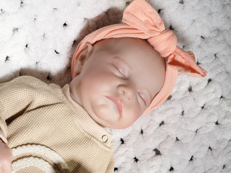 Ігрова лялька у стилі Reborn Baby Levi Girl 43 см &ndash; вінілова дівчинка, підходить для купання (RB008) RB008 фото