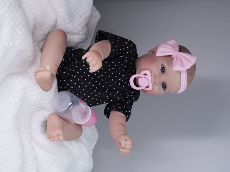 Игровая кукла в стиле Reborn Baby Doll Girl 50 см &ndash; винил-силиконовая с одеждой и аксессуарами, подходит для купания (RB002) RB002 фото