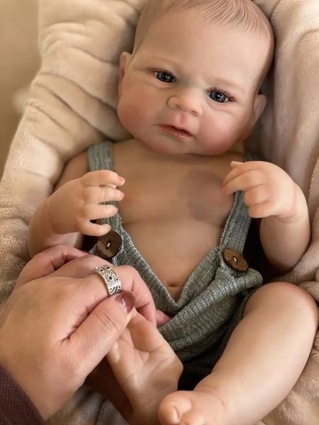Игровая кукла-мальчик в стиле Reborn Baby 48 см &ndash; винил-силиконовая кукла с аксессуарами; без ткани; подходит для купания (RB019) RB019 фото