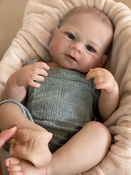 Игровая кукла-мальчик в стиле Reborn Baby 48 см &ndash; винил-силиконовая кукла с аксессуарами; без ткани; подходит для купания (RB019) RB019 фото